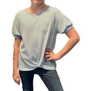 NEW HAYDEN LA girl's textured striped rib tucked hem tee in blue